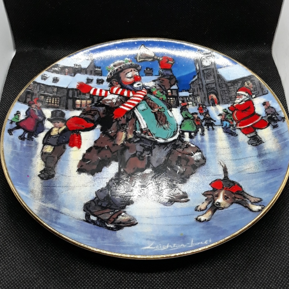 Emmett Kelly decorative plate "Holiday Skater"